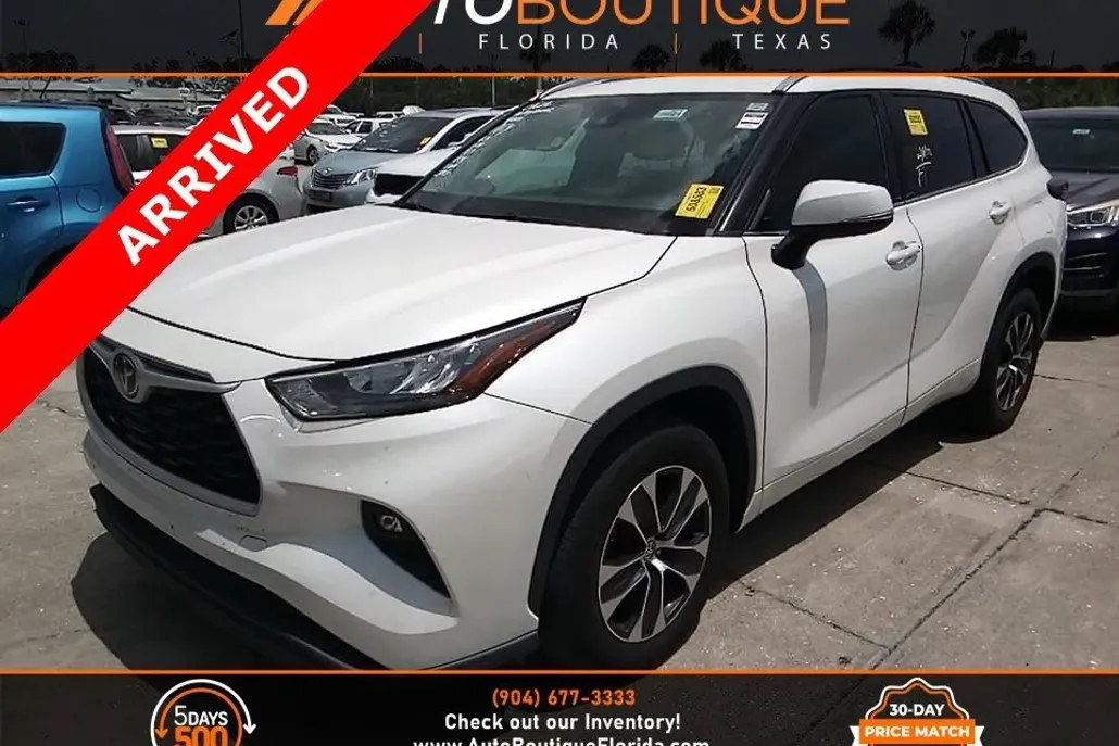 2020 Toyota Highlander XLE photo 1