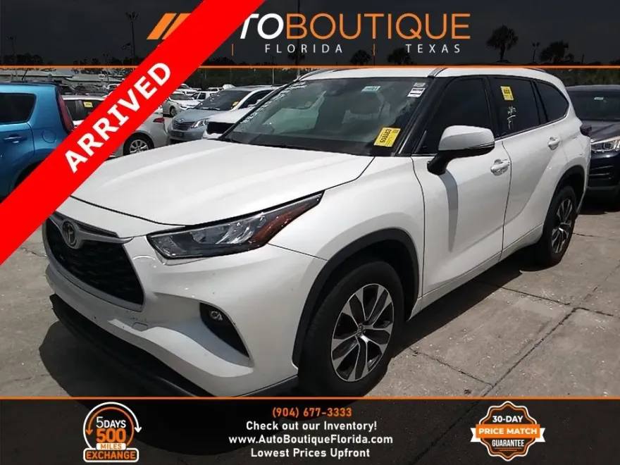 2020 Toyota Highlander XLE photo 1