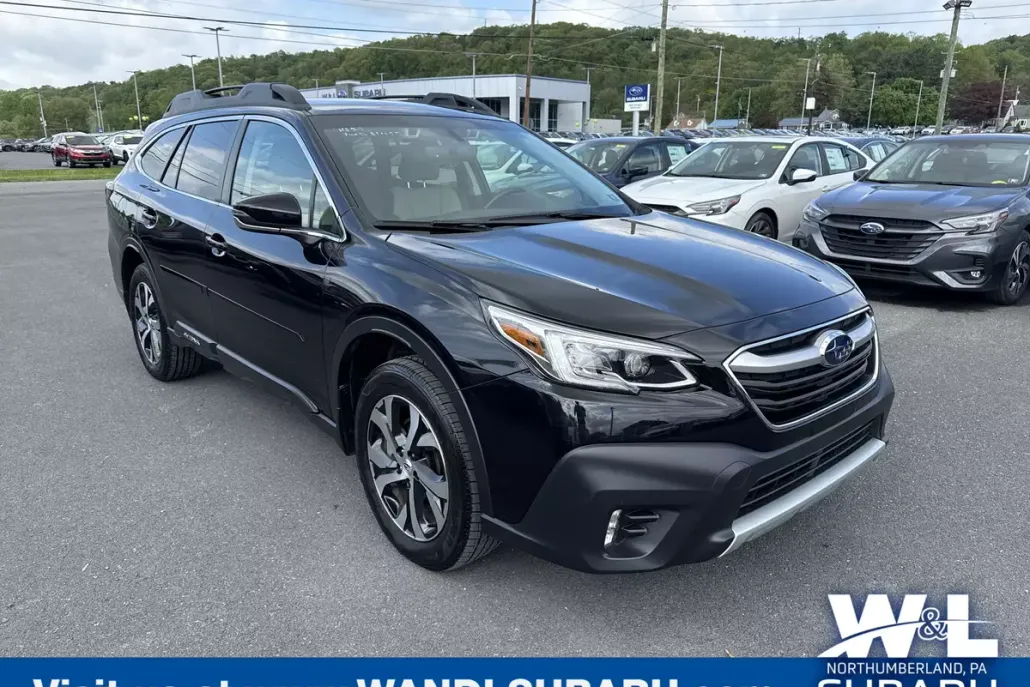 2022 Subaru Outback Limited photo 1