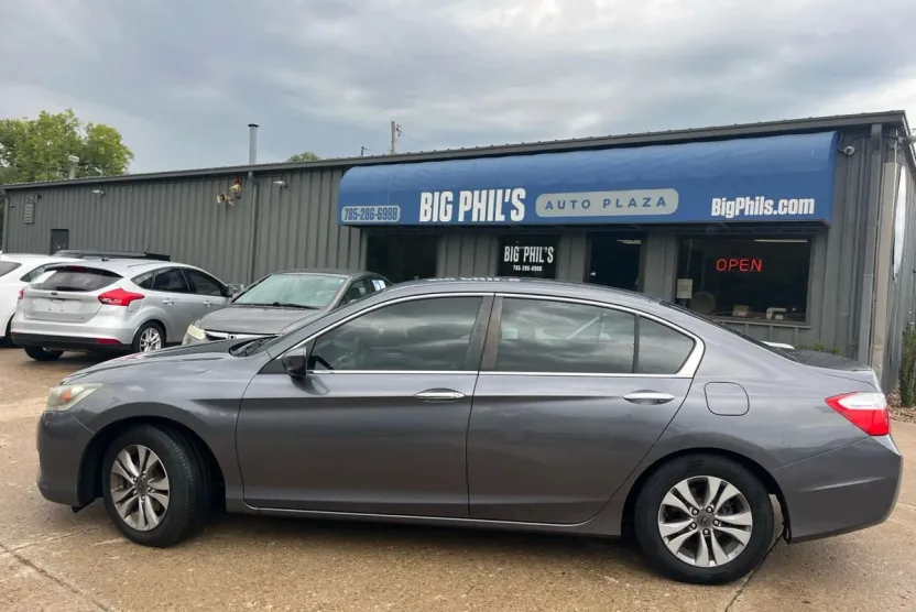 2013 Honda Accord LX photo 1