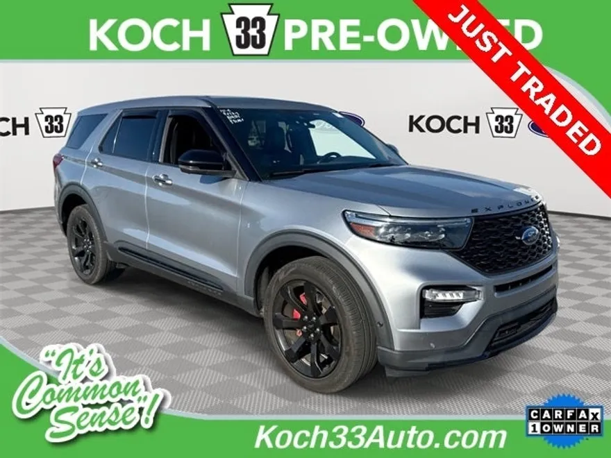 2021 Ford Explorer ST photo 1