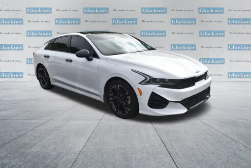 2022 Kia K5 GT-Line photo 3