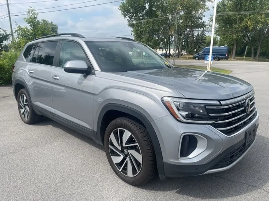 2025 Volkswagen Atlas SE Technology photo 1