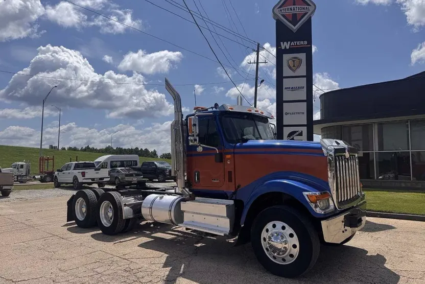2020 International HX520 HX photo 1