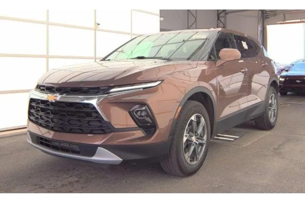 2023 Chevrolet Blazer 2LT photo 1
