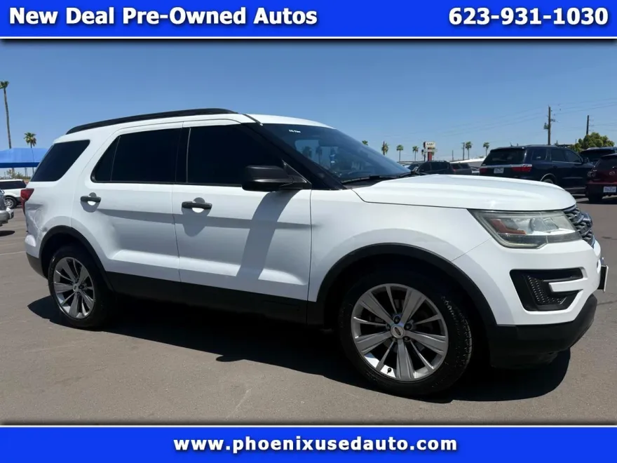2016 Ford Explorer Base photo 1