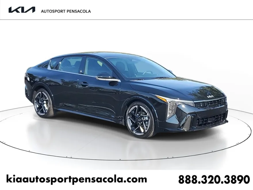 2025 Kia K4 GT-Line photo 1