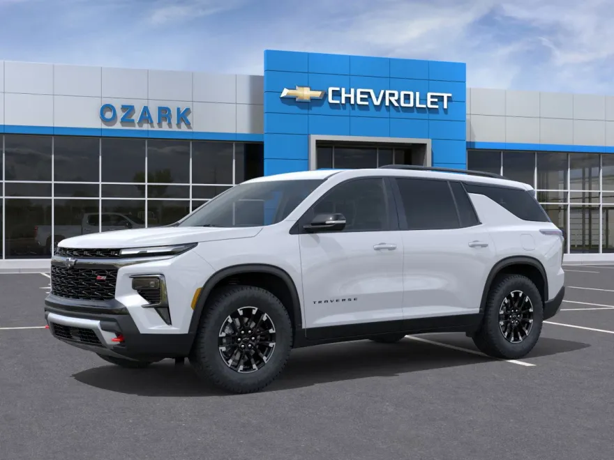 2026 Chevrolet Traverse Z71 photo 1