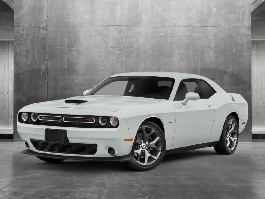 2019 Dodge Challenger R/T photo 1