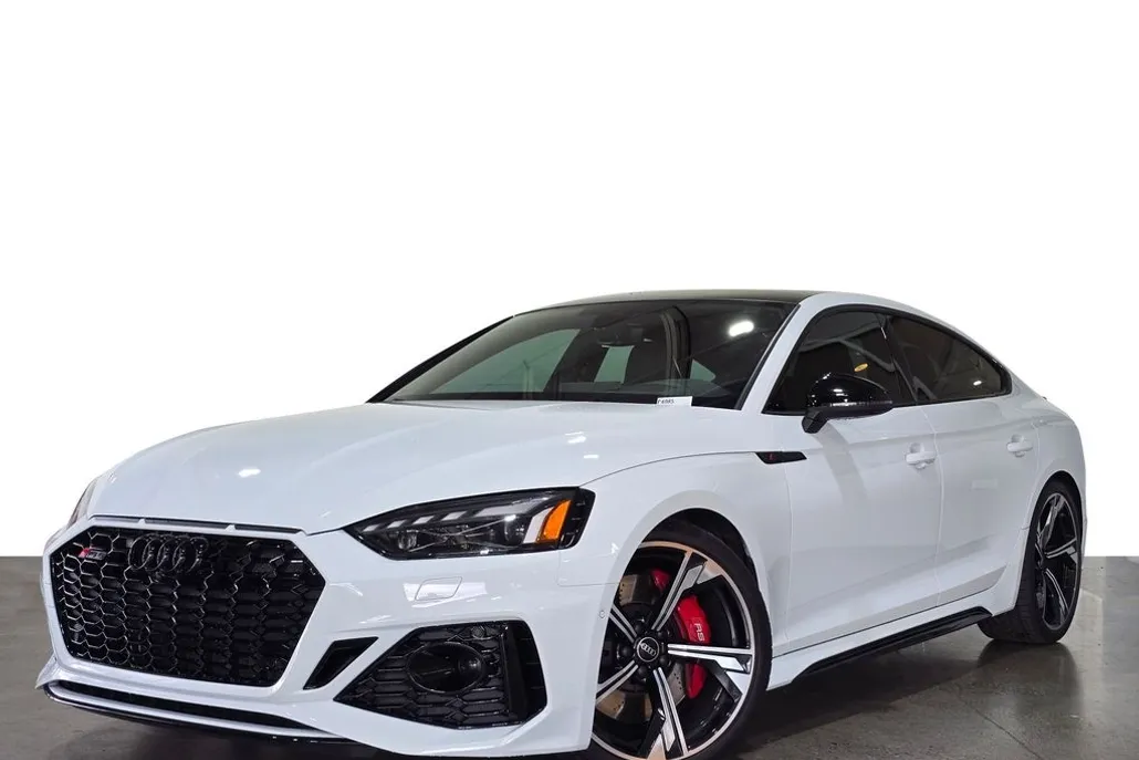 2023 Audi RS 5 photo 1