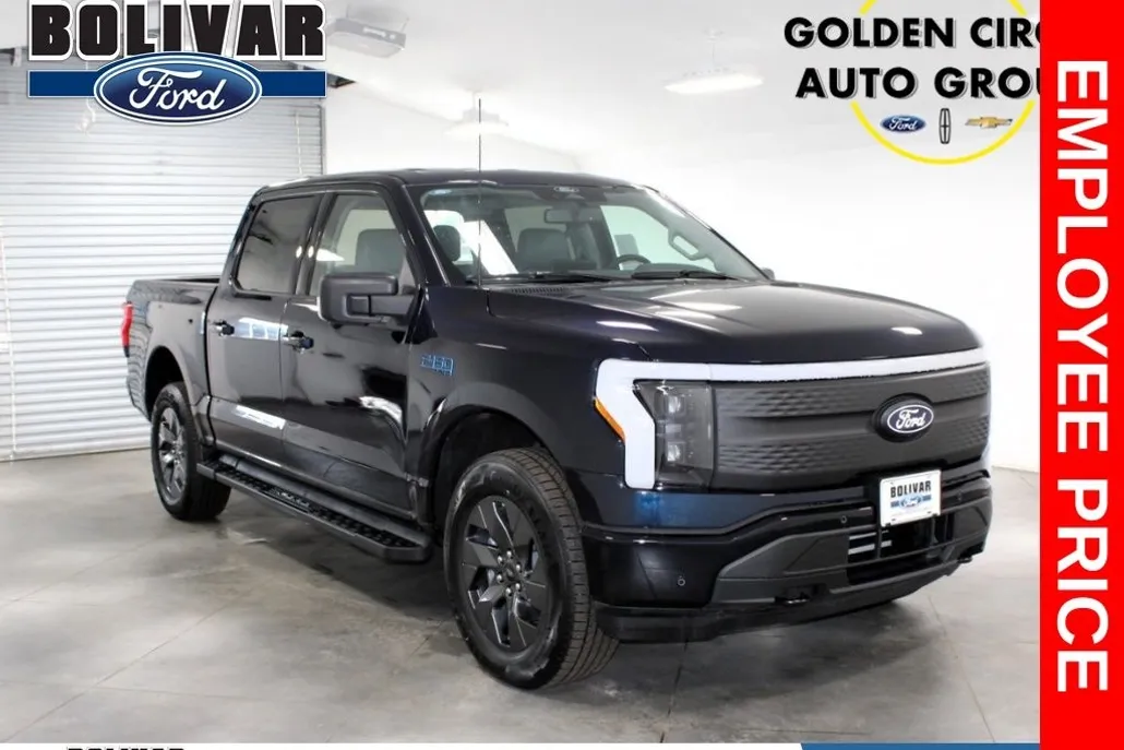 2025 Ford F-150 Lightning photo 1