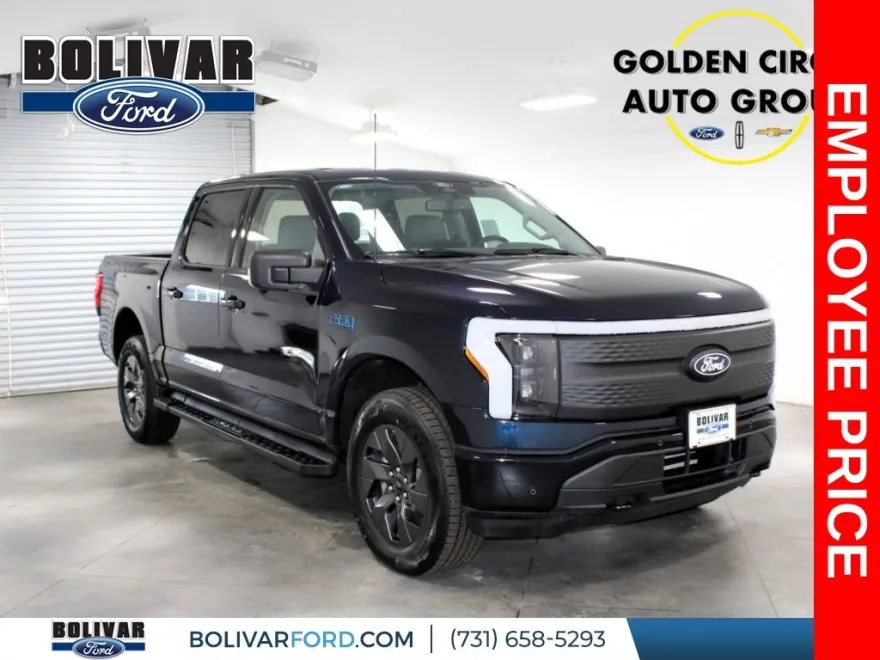 2025 Ford F-150 Lightning photo 1
