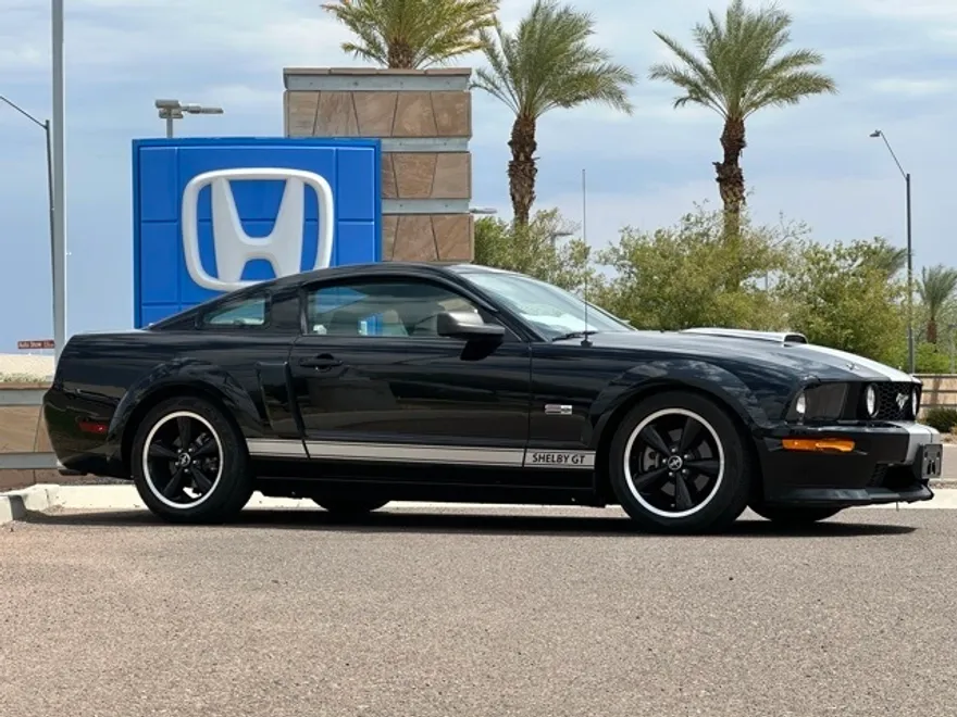 2007 Ford Mustang GT Premium photo 1