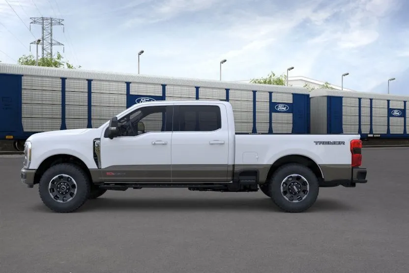 2026 Ford F-350 King Ranch photo 1