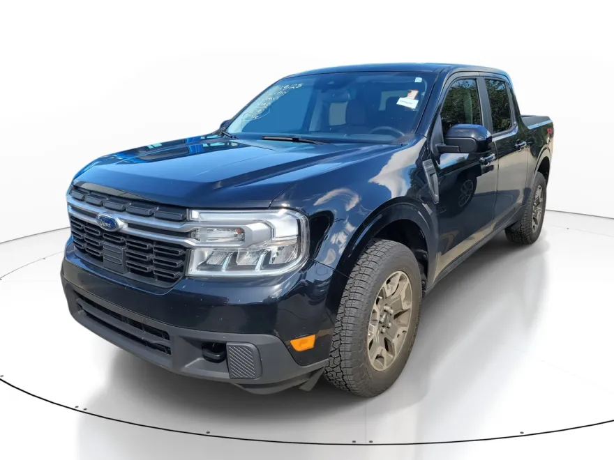 2024 Ford Maverick Lariat photo 1