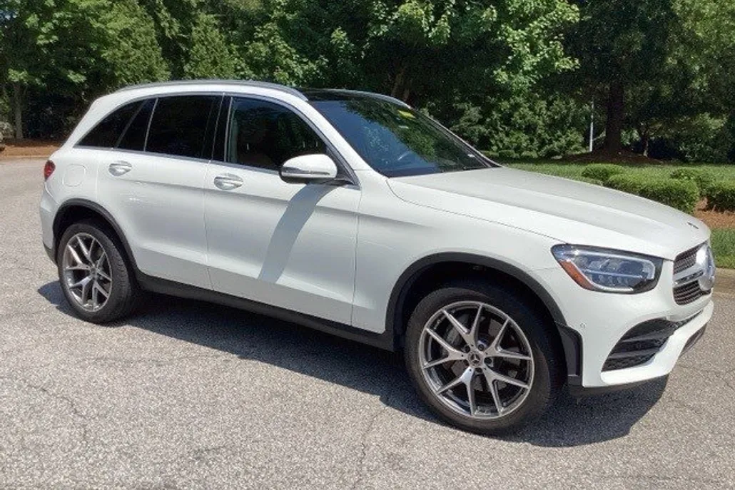 2020 Mercedes Benz GLC 300 photo 1