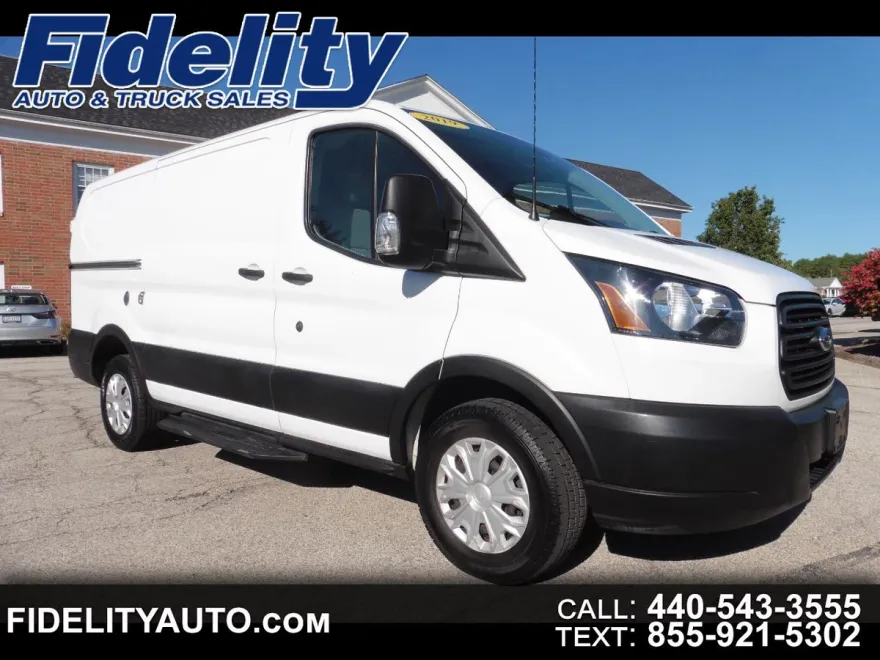 2019 Ford Transit Van photo 1