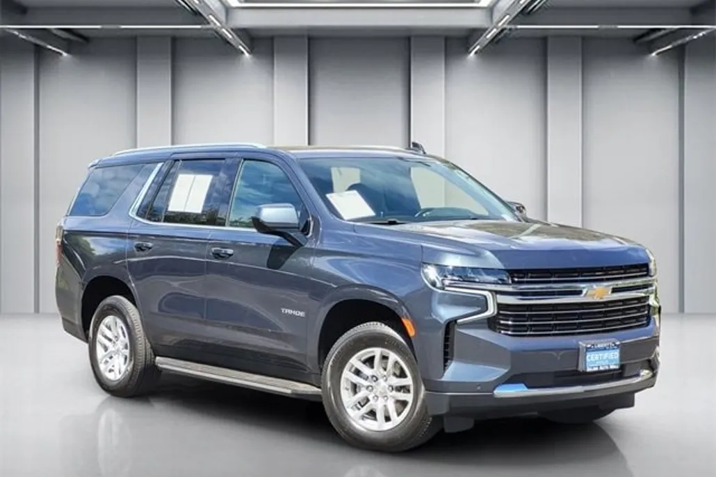 2022 Chevrolet Tahoe LT photo 1