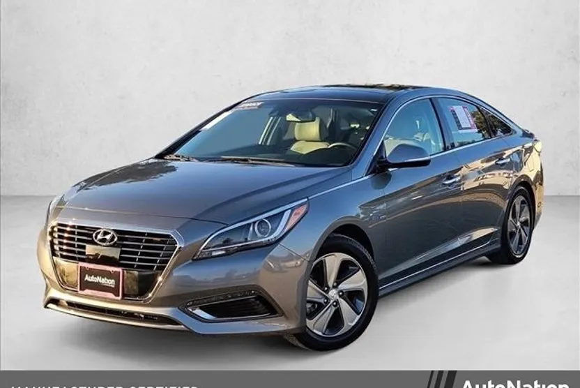 2017 Hyundai Sonata Hybrid Limited photo 1