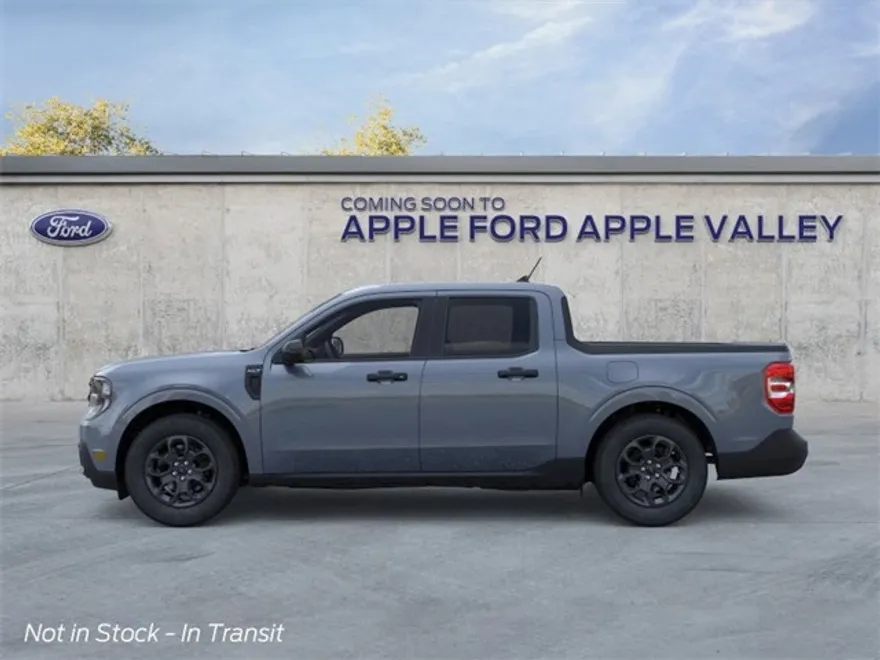 2025 Ford Maverick XLT photo 1