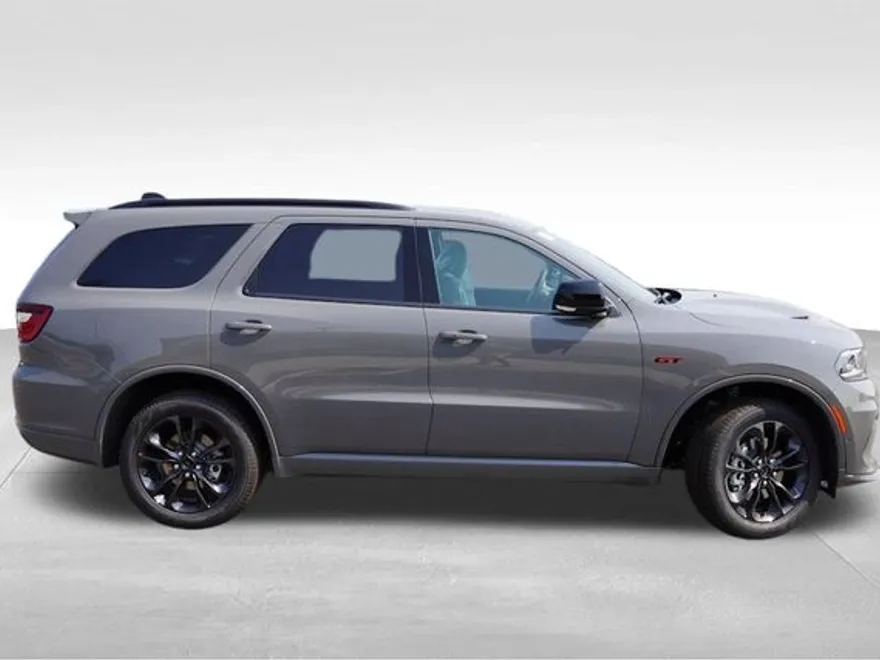 2025 Dodge Durango GT Plus Blacktop photo 1