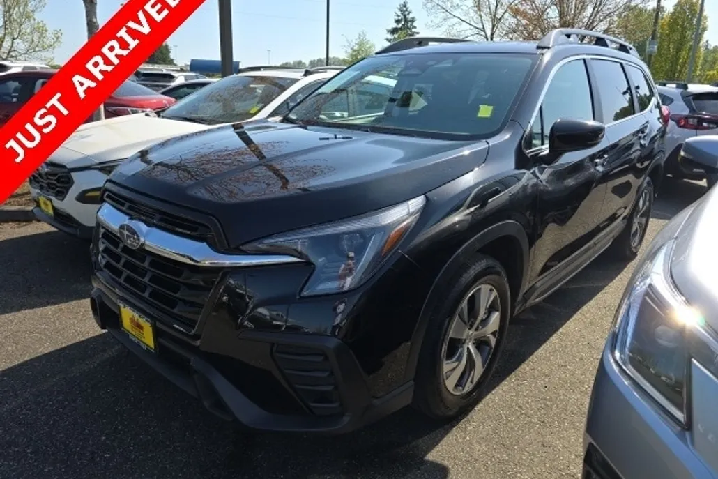 2024 Subaru Ascent Premium photo 1