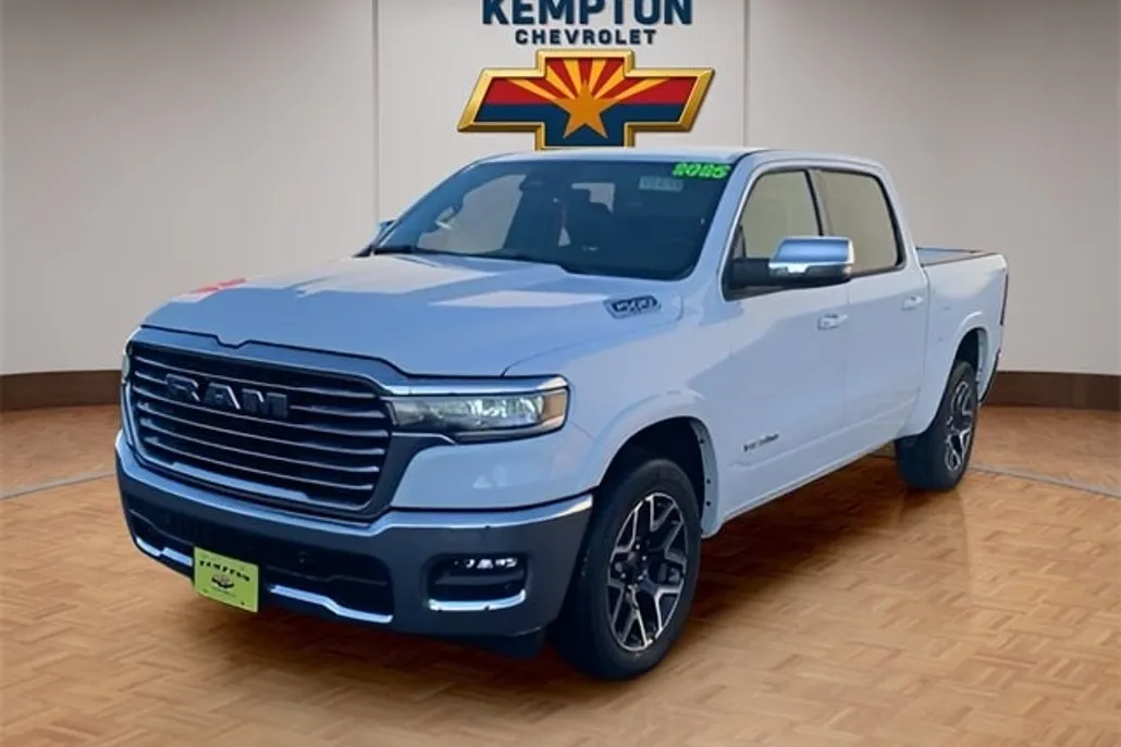 2025 Ram 1500 Laramie photo 1