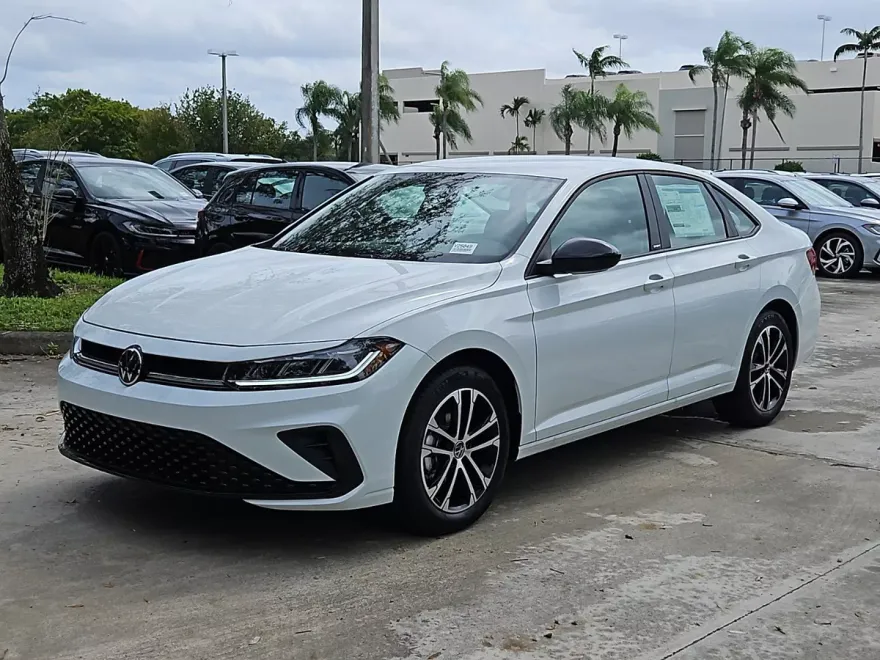 2025 Volkswagen Jetta 1.5T Sport photo 1