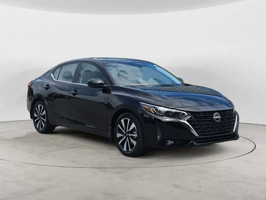 2025 Nissan Sentra SV photo 1