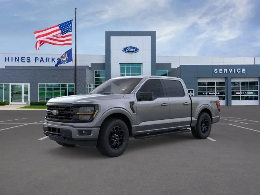 2025 Ford F-150 XLT photo 1