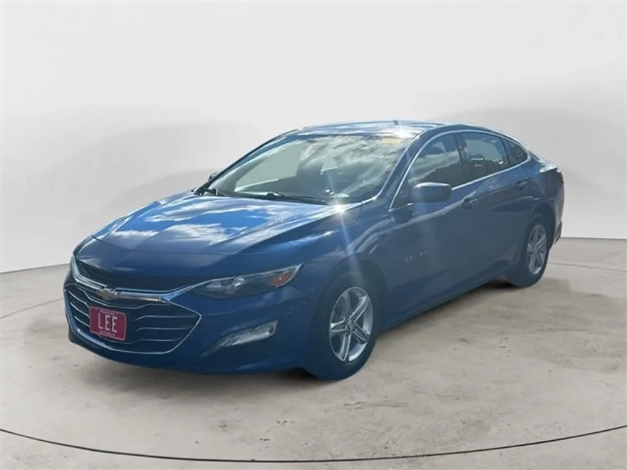 2023 Chevrolet Malibu 1LT photo 1