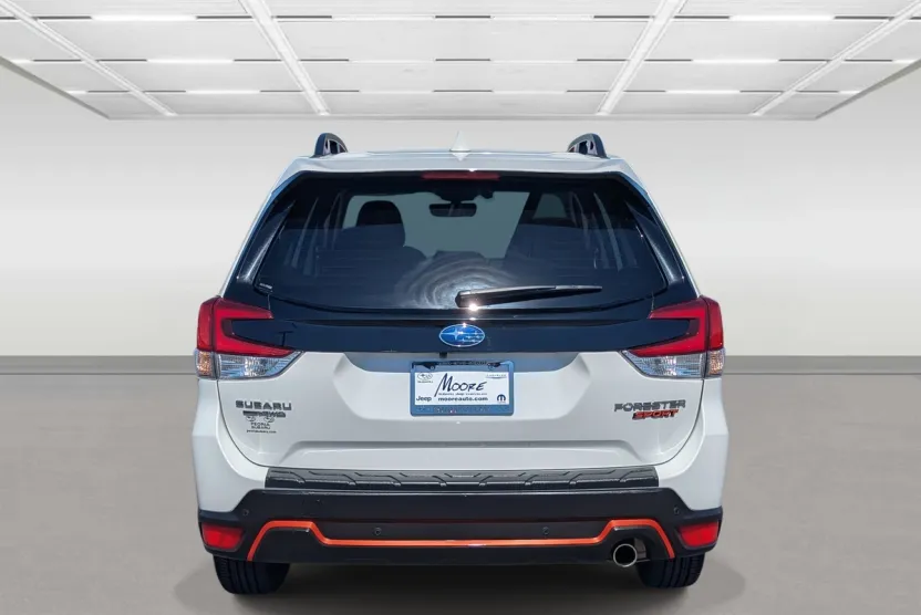 2021 Subaru Forester Sport photo 1