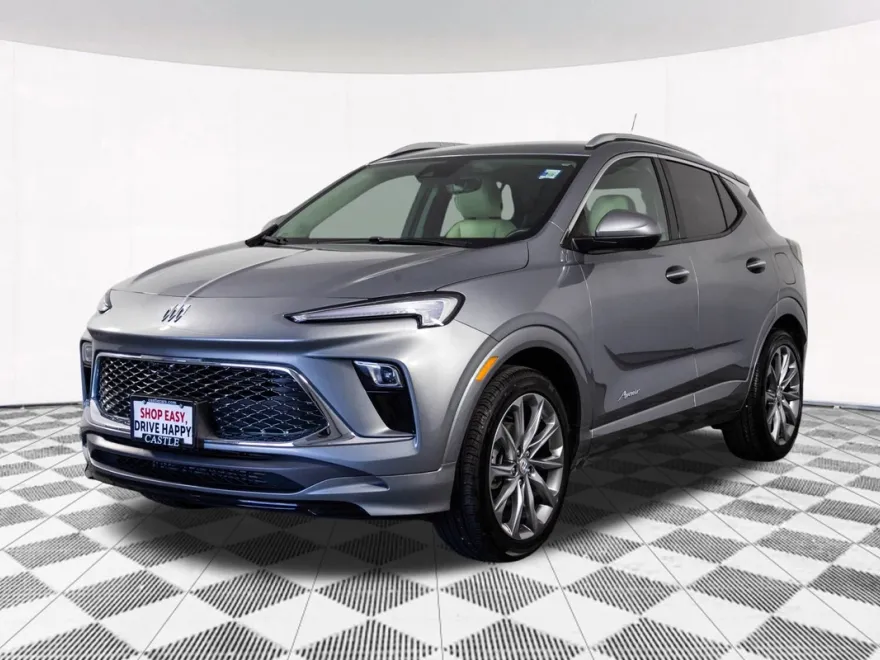 2024 Buick Encore GX Avenir photo 1