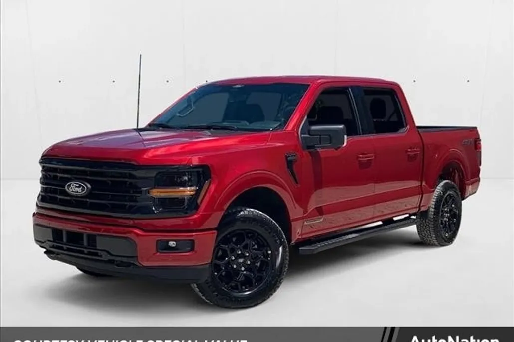 2025 Ford F-150 XLT photo 1