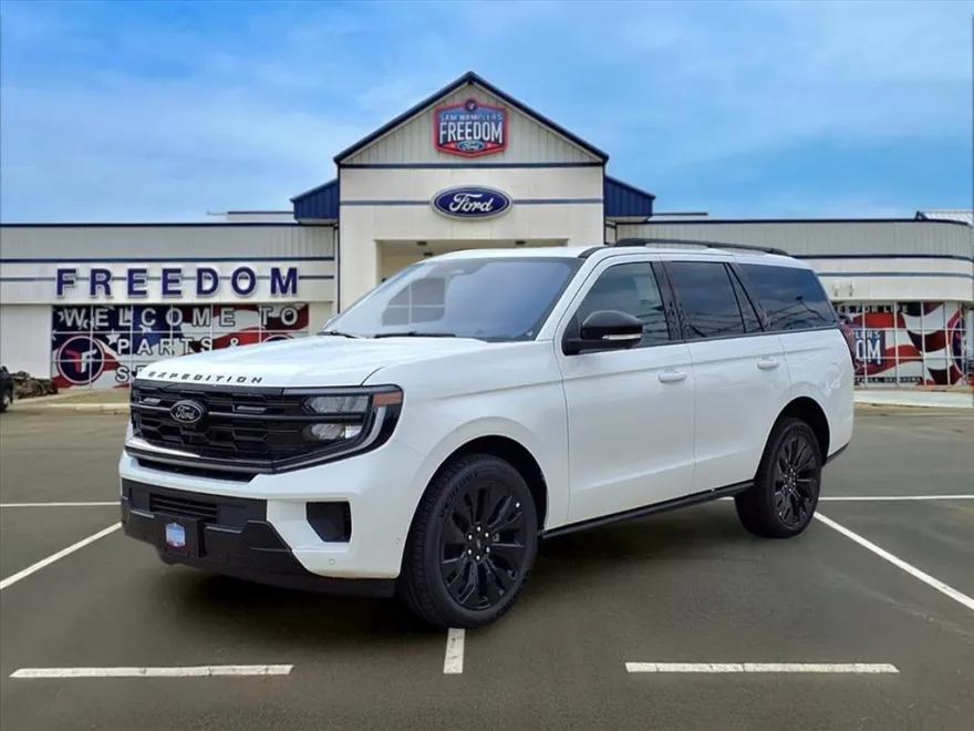 2025 Ford Expedition Platinum photo 1