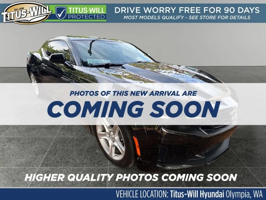 2019 Chevrolet Camaro 1LT photo 1