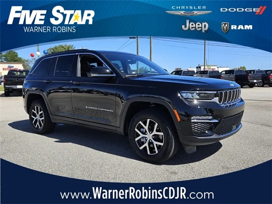2025 Jeep Grand Cherokee Limited photo 1