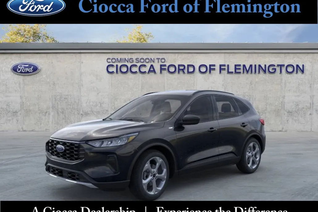 2025 Ford Escape ST-Line photo 1