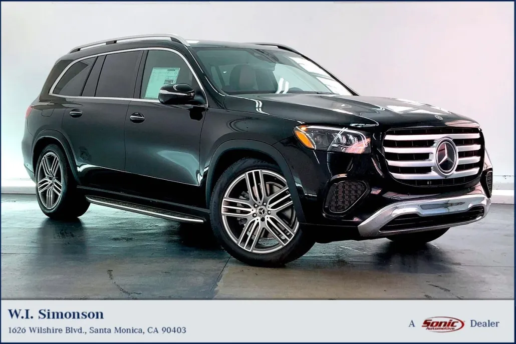 2025 Mercedes Benz GLS 450 4MATIC photo 1
