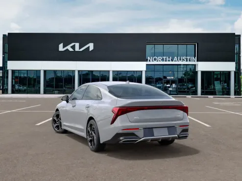2025 Kia K5 GT-Line photo 4