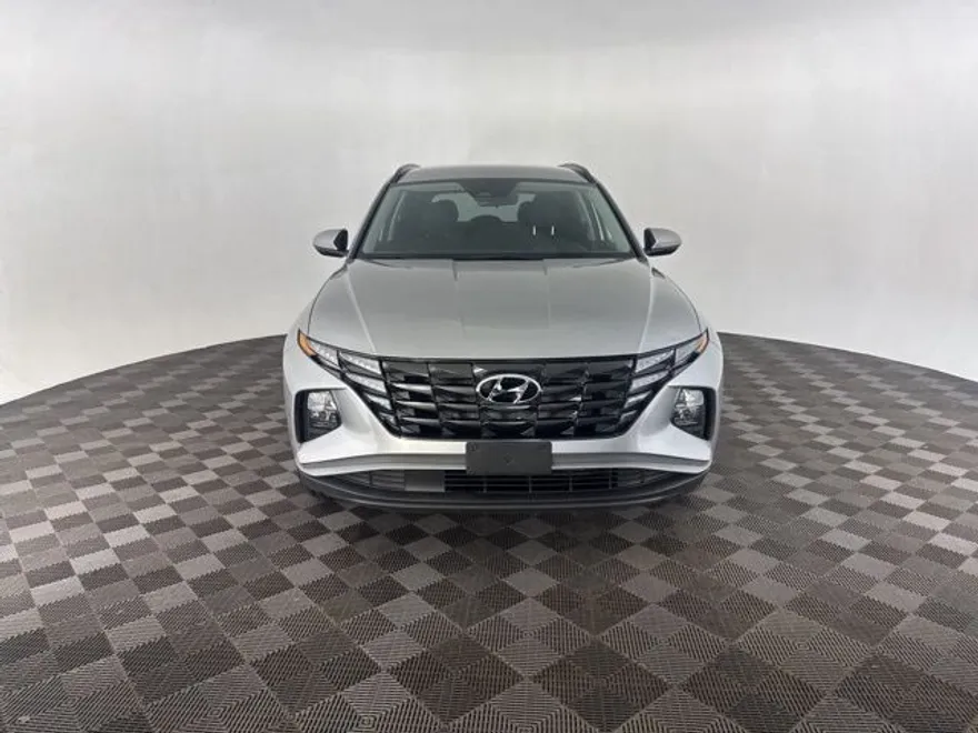 2024 Hyundai Tucson SEL photo 1