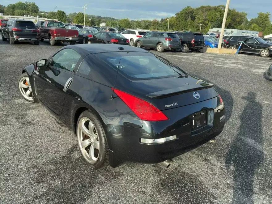 2008 Nissan 350Z photo 1