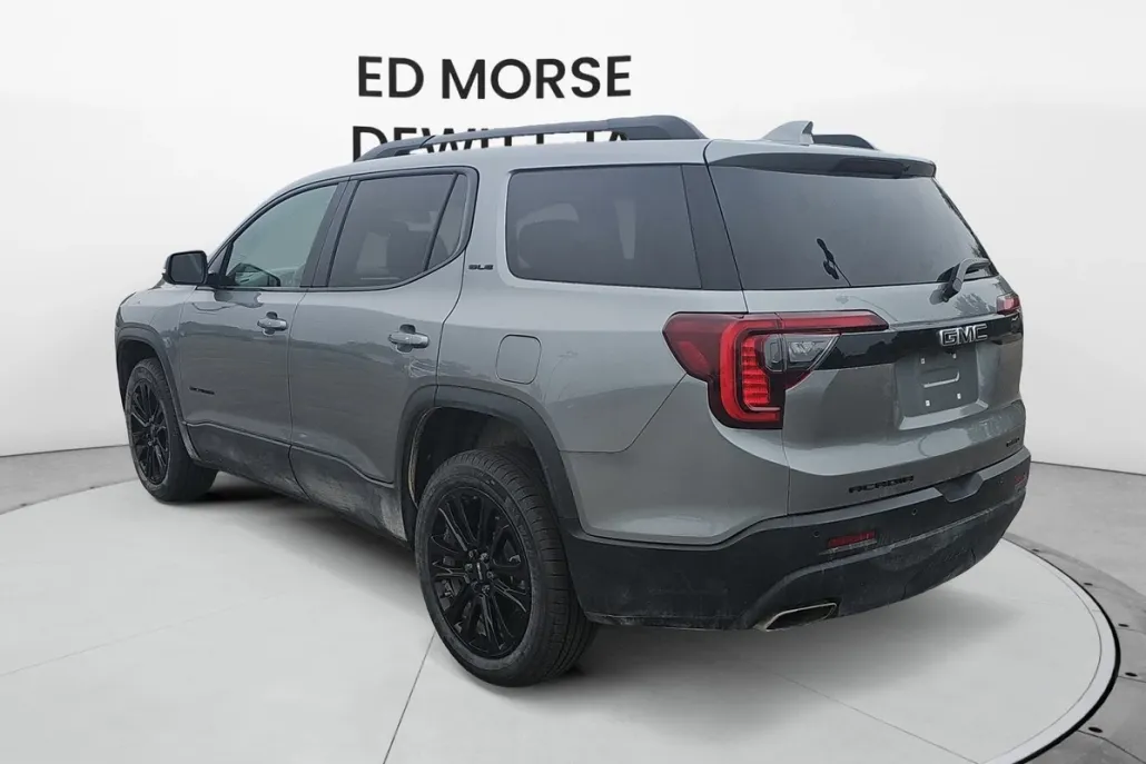 2023 Gmc Acadia SLE photo 1