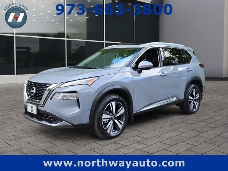2023 Nissan Rogue SL photo 1