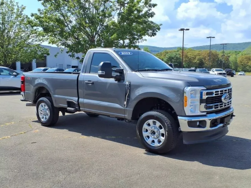 2023 Ford F-250 photo 1