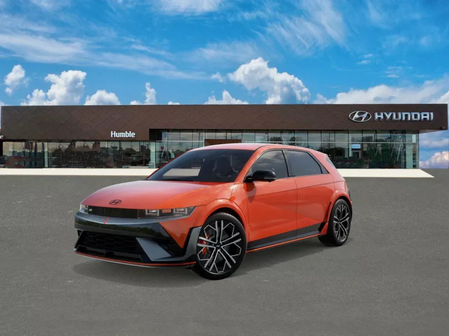 2025 Hyundai Ioniq photo 1