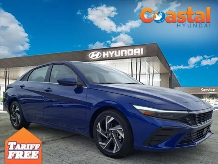 2025 Hyundai Elantra SEL Convenience photo 1