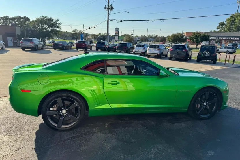 2011 Chevrolet Camaro SS Coupe photo 1
