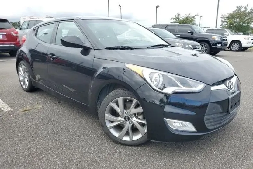 2017 Hyundai Veloster Value Edition R-Spec Turbo photo 1