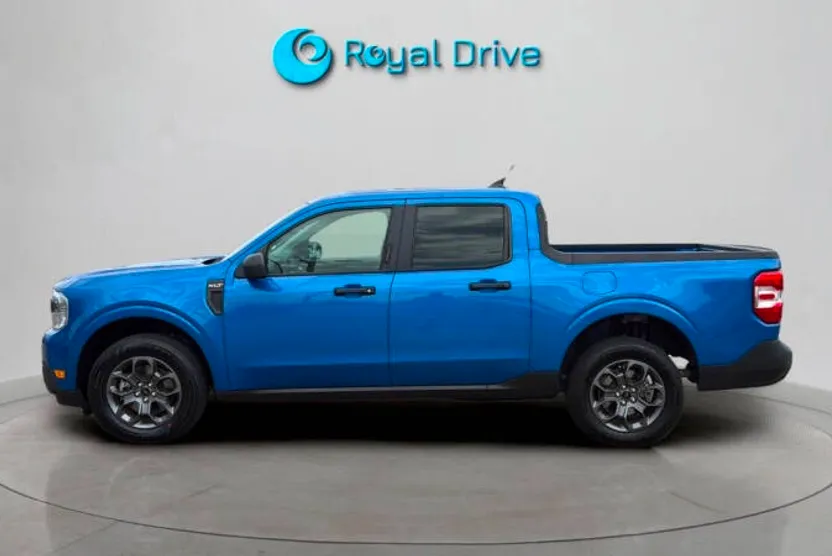 2022 Ford Maverick XLT photo 1